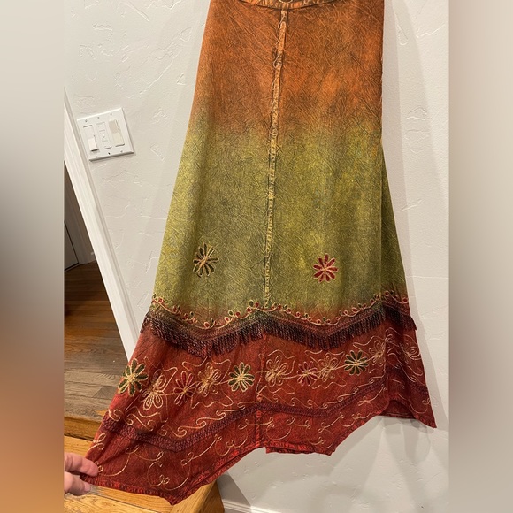 Long, bohemian wraparound skirt - Picture 3 of 5